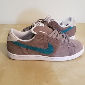 Nike SB Classic